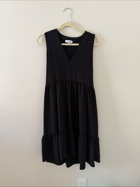 Calvin Klein Tiered Dress w/Pockets